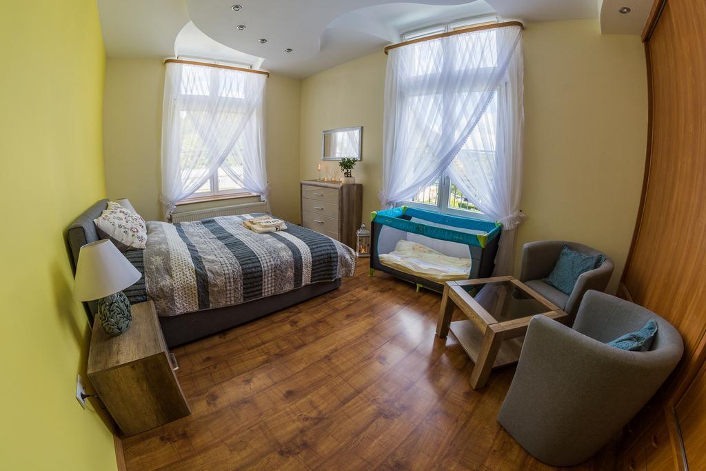Apartament Zdrojowa 45 クドヴァ・ズドゥルイ エクステリア 写真